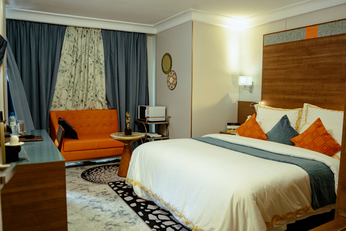 Privilege Room with Balcony — sleeping area